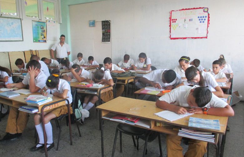 estudiadiantes de noveno grado en preparación