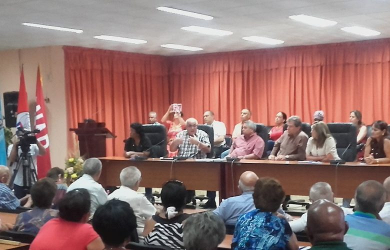 Homenaje a combatientes del 26 de Julio