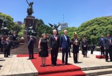 Díaz-Canel rindió tributo General San Martín