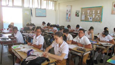 Estudiantes de noveno grado consolidan conocimientos para los exámenes finales