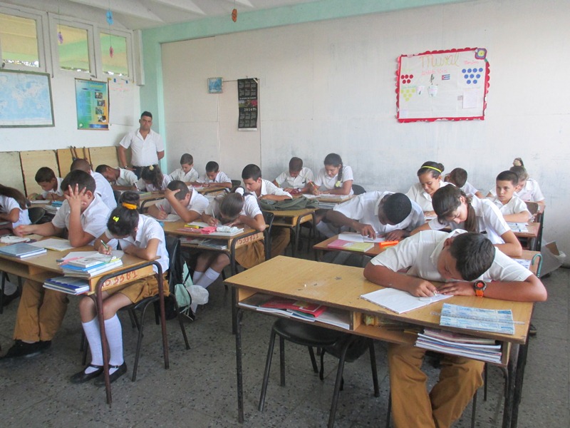 estudiadiantes de noveno grado en preparación