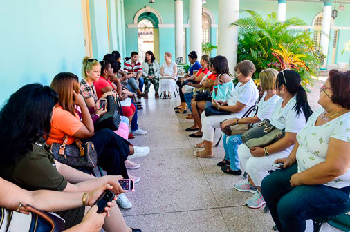 Delegadas al X Congreso de la FMC recorren sitios de interés de Vueltabajo