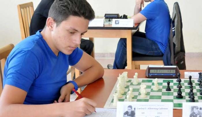 Albornoz invicto en el Young Master