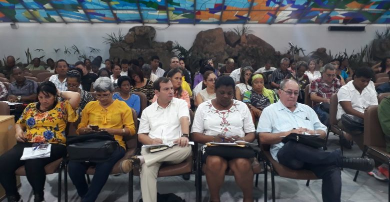 Inicia en Cuba discusión de nuevos Proyectos de Leyes