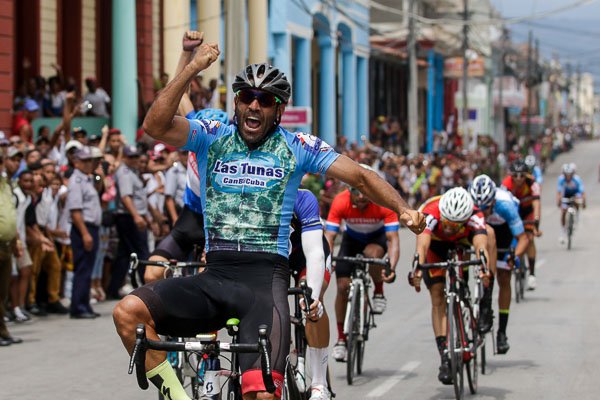 yans carlos arias clásico ciclismo