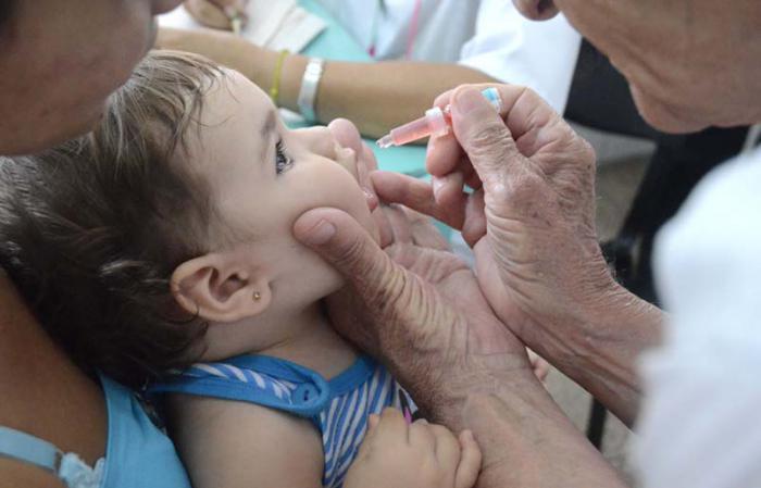 Campaña de Vacunación Antipoliomielítica