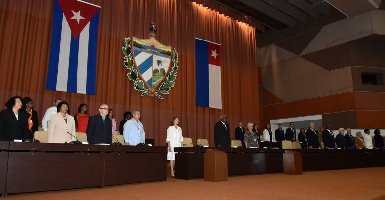El presidente de la Asamblea Nacional, Esteban Lazo, evocó la trascendencia histórica de la Constitución de Guáimaro aprobada hace hoy 150 años como símbolo de la República en Armas