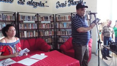 Homenaje a los Bibliotecarios en Sandino