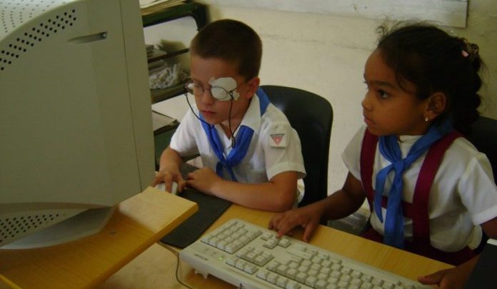 bloqueo sistema educacional