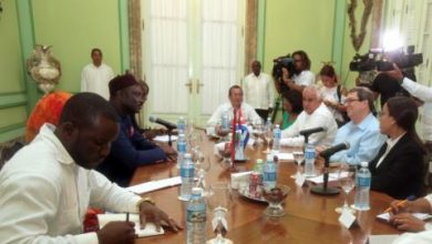 Cuba y Gambia afianzan sus relaciones bilaterales