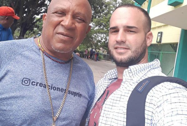 Continúa Alfonso Urquiola al frente del equipo pinareño de béisbol
