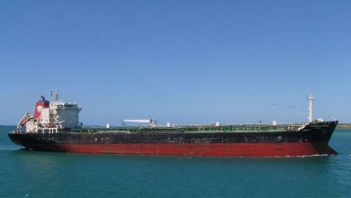 Estados Unidos obstaculiza arribo a Cuba de barcos con petróleo