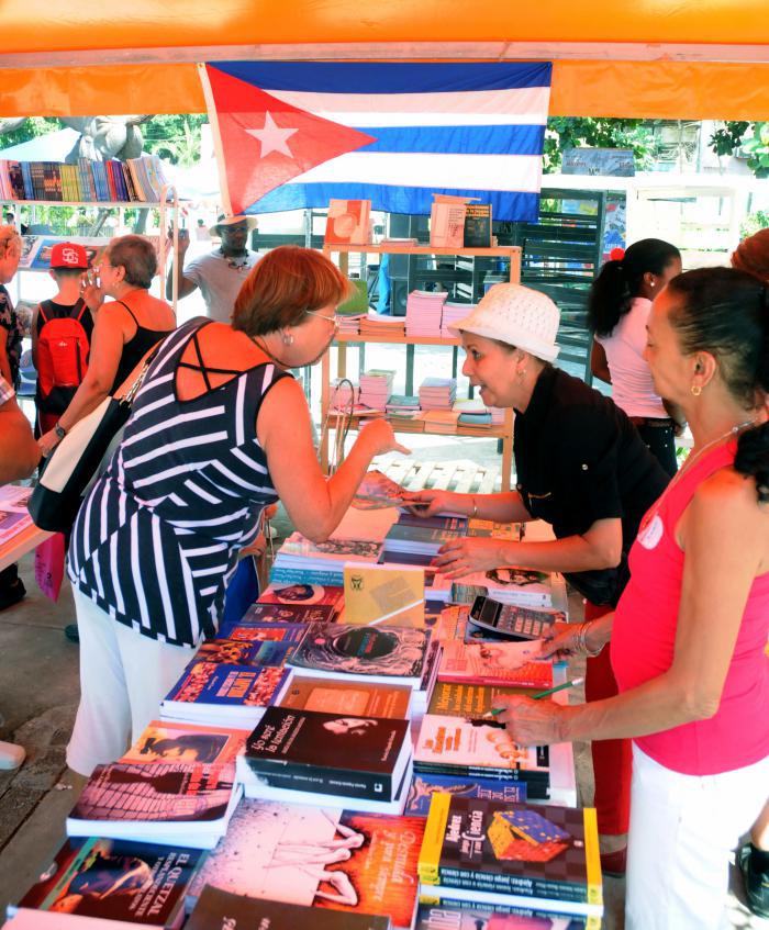 Cerrar el verano, abrir los libros