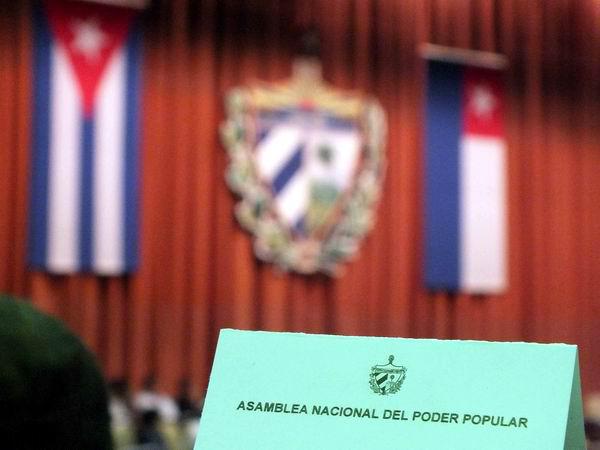 Convoca el Consejo de Estado a Sesión extraordinaria del Parlamento cubano