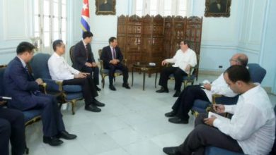 Recibió canciller cubano a su homólogo de Vietnam