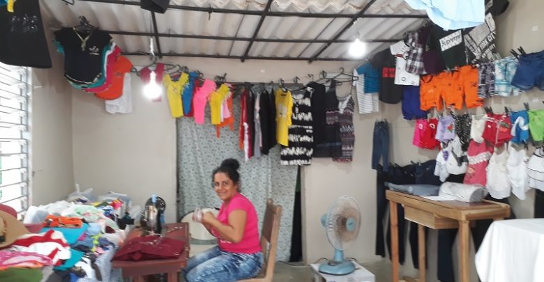 Trabajo por cuenta propia objetivo clave para el desarrollo económico