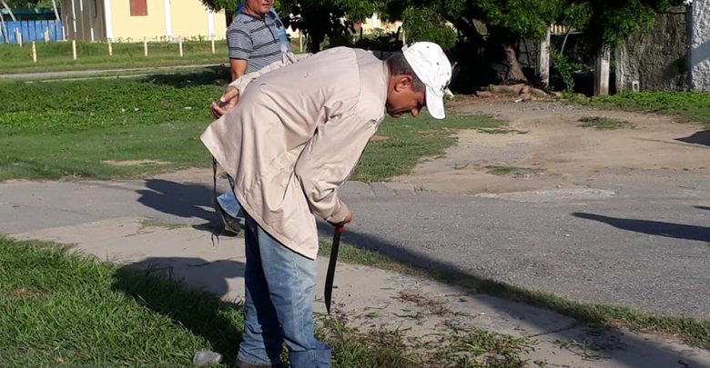 Apoya Unidad Empresarial de Base los Servicios labores de higienizacion en Sandino