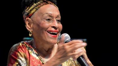 Omara Portuondo festeja sus 89 años de vida