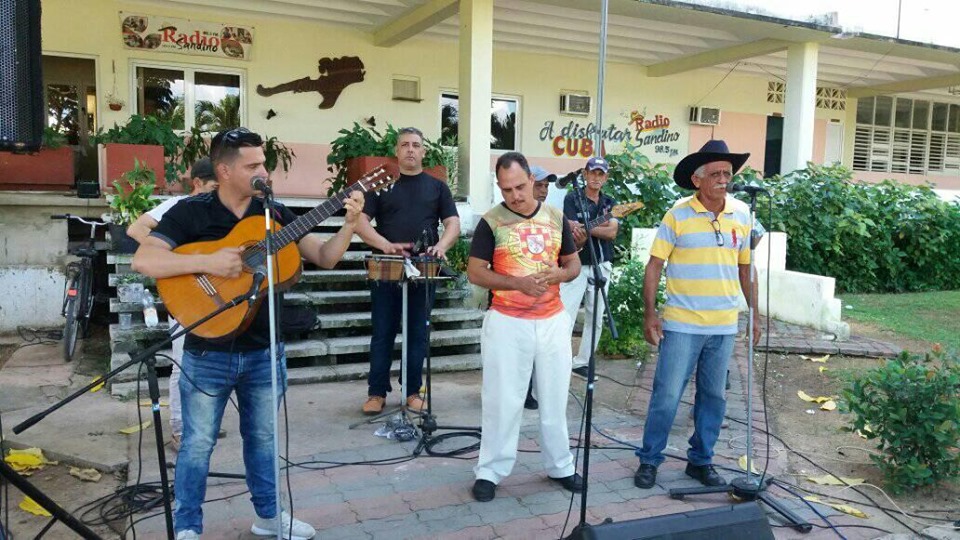 Peña campesina desde El Cantar de Mi Tierra en Sandino