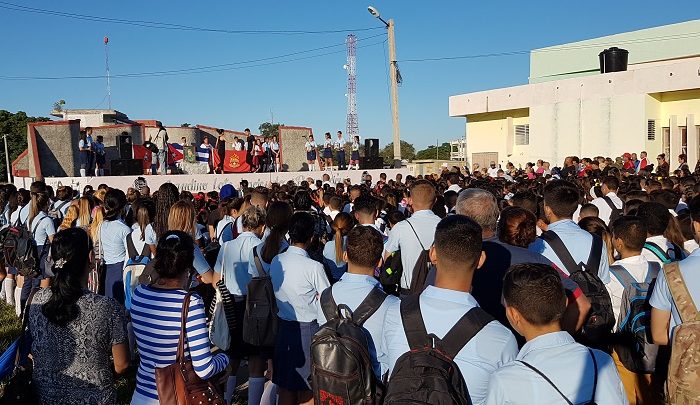 estudiantes homenaje fidel castro