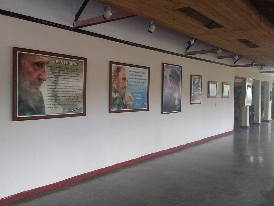 Excibe galería de arte en Sandino exposición de homenaje a Fidel