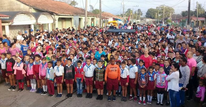 acto municipal por el aniversario 124 del alzamiento de los Hermanos Lazo