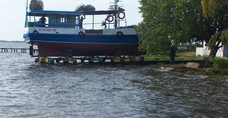 Satisfechos por resultados alcanzados trabajadores de la UEB de pesca Valentín Valdés de Cortés