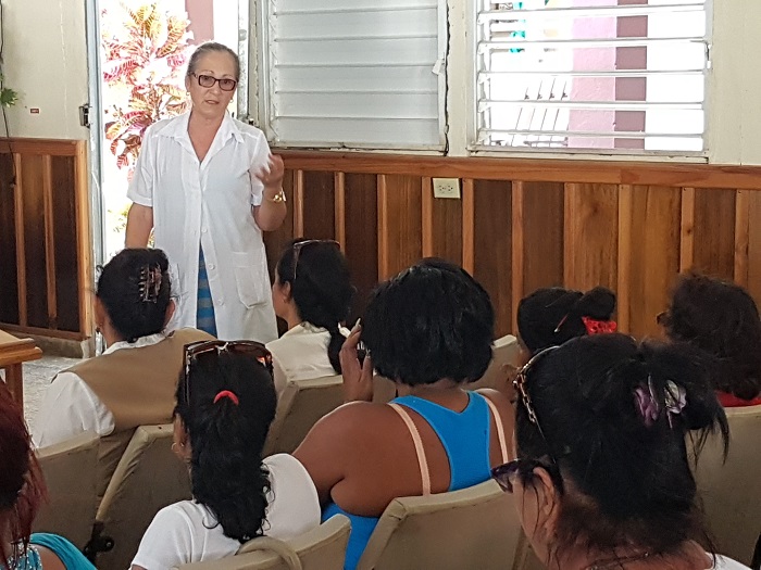 visita federacion mujeres