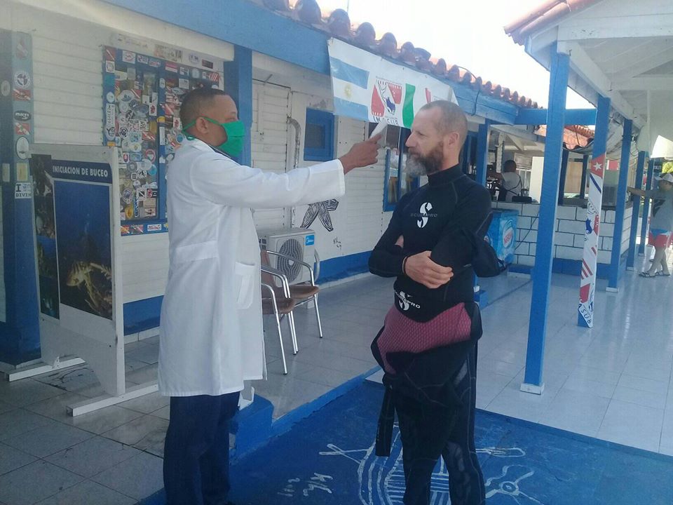En el Centro Internacional de Buceo María la Gorda Cabo San Antonio de Sandino elevan la vigilancia y el control del coronavirus