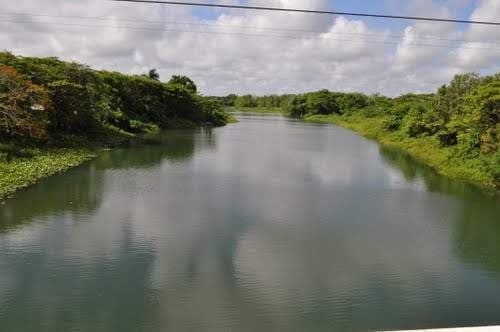 Disminuye volumen de agua en los embalses