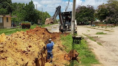 Acometen labores en red sanitaria trabajadores de Acueducto y Alcantarillado en Sandino