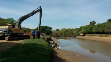 trabajadores hidráulicos abasto agua