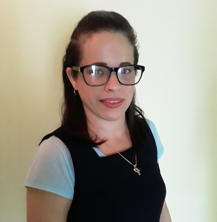 Arlenis Acanda Rodríguez, especialista principal de ETECSA