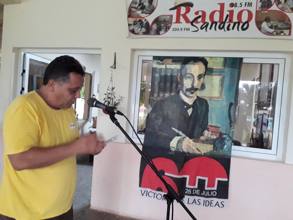Saludan Día de la Rebeldía Nacional, trabajadores de Radio Sandino