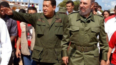 Fidel y Chávez inauguran Villa Bolívar