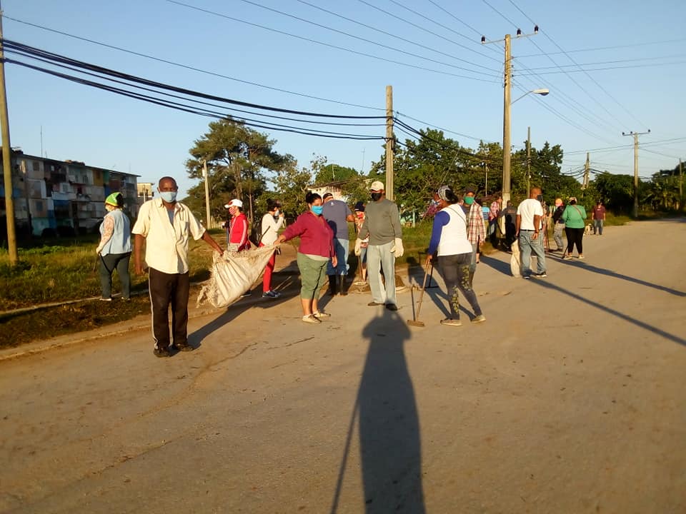 Realizan trabajo voluntario Educadores Sandinenses