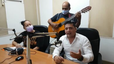 Artistas aficionados de Sandino honran en versos al Partido Comunista de Cuba