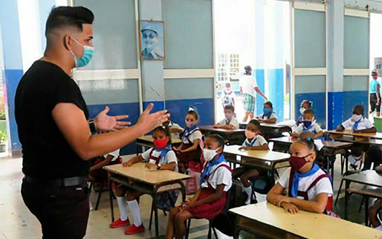 Preparan condiciones para el reinicio del curso escolar en Pinar del Río