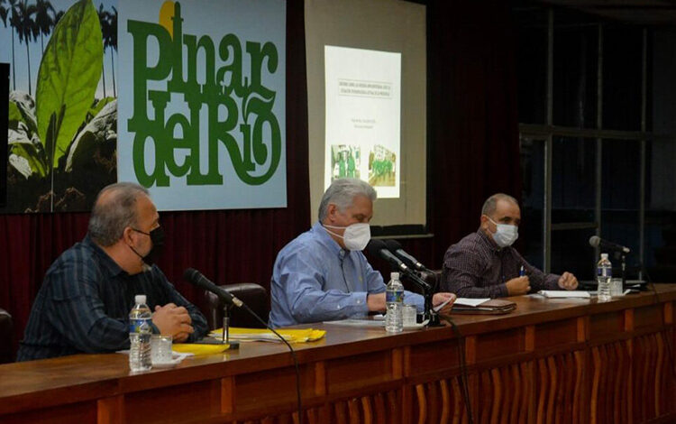 Analiza Miguel Díaz Canel compleja situación epidemiológica en Pinar del Río