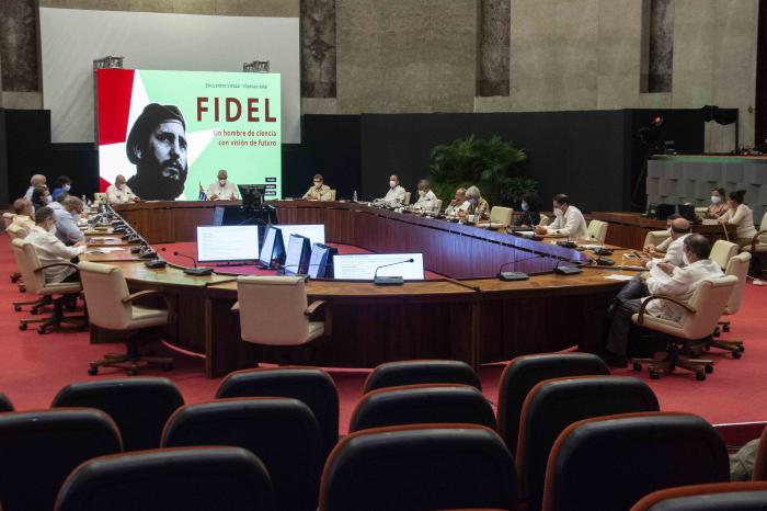 Fidel es presente y futuro, como lo es la Revolución a la que su pueblo da continuidad
