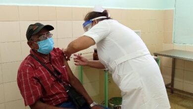 Inmunizan con Abdala a pacientes con enfermedades renales crónicas en Sandino