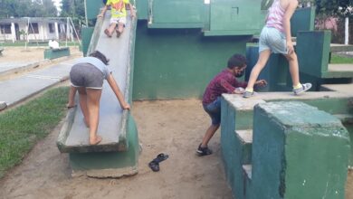 Divertimento eso y más en el Parque infantil de la zona P de Sandino