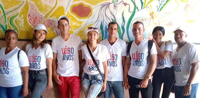 Construyendo un mundo mejor: Asociándonos con los jóvenes