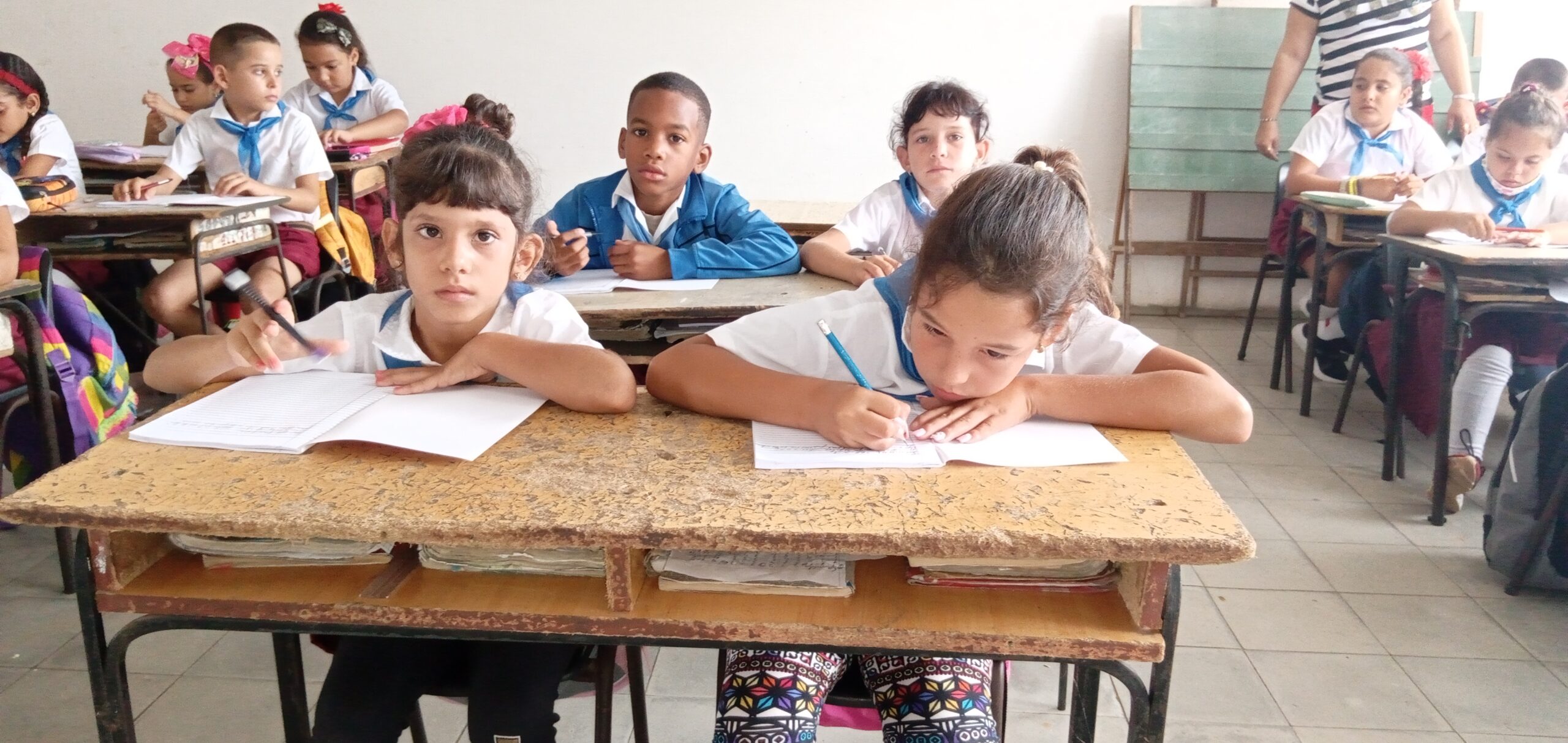 Regresan a las aulas estudiantes de Sandino
