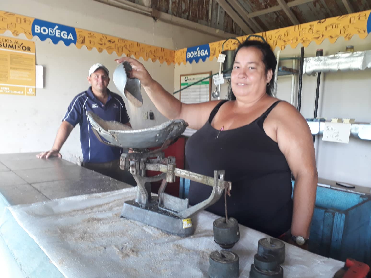 Aseguran venta de productos normados y controlados en Sandino
