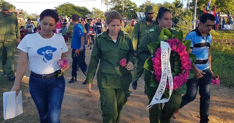 homenaje camilo cienfuegos sandino