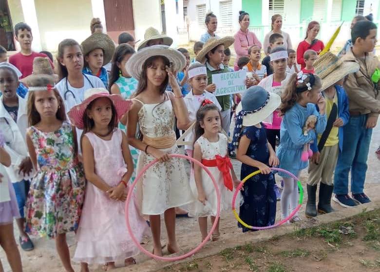 escuelas primarias homenaje a José Martí