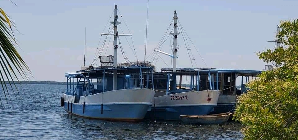 UEB Pesca Cortés embarcaciones destacadas