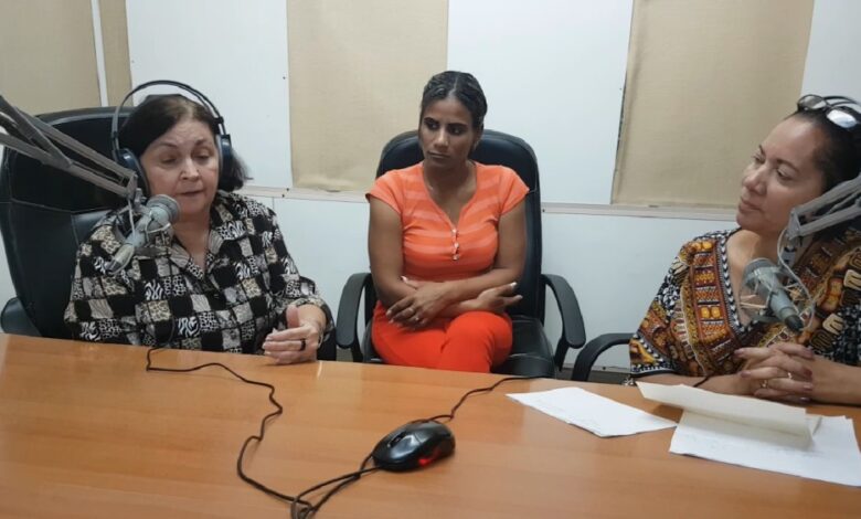 Candidatas a Diputadas al Parlamento cubano intercambian con la audiencia de Radio Sandino