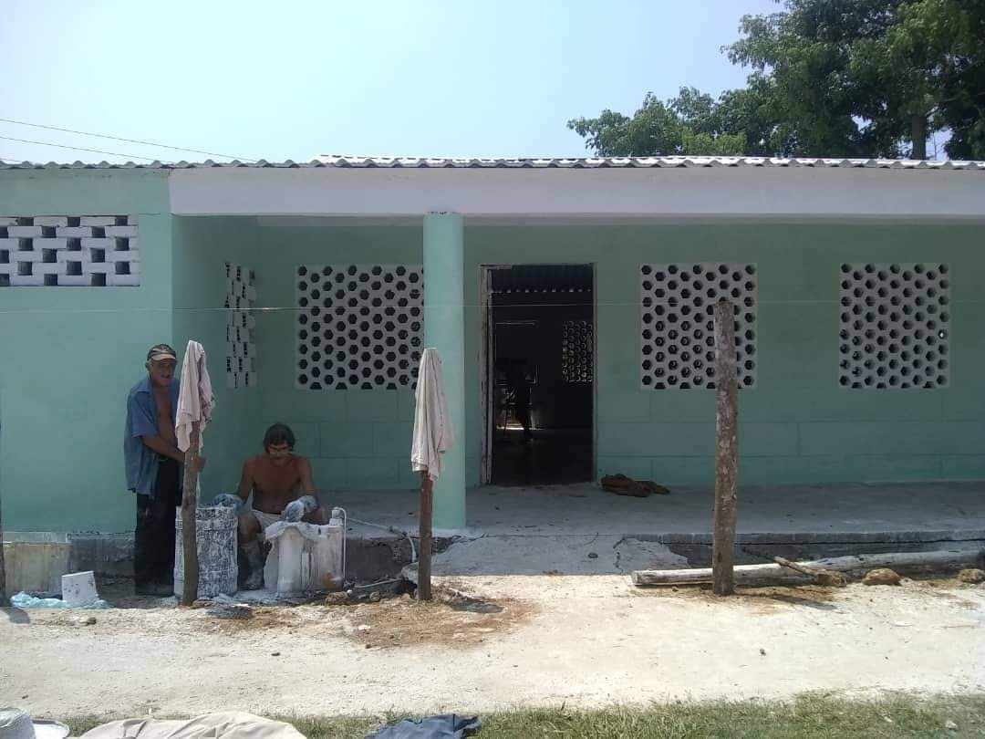 Cafetería "La Empanada" de la Grifa casi lista para prestar servicios en el Verano
